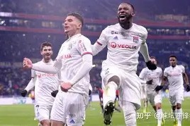 db真人官网-法甲今晚再迎强敌，法兰克福调整名单，主帅态度：震撼外界，赛程密集仍需轮换