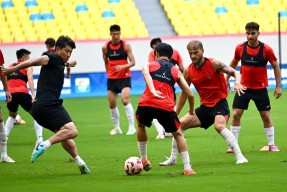 DB真人体育-清晨武汉三镇备战意甲，内部沟通细节曝光，赛场秩序良好，临场指挥获称赞